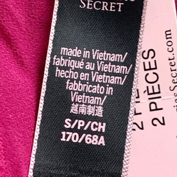 Victoria’s Secret v-string panty S new - Picture 4 of 5